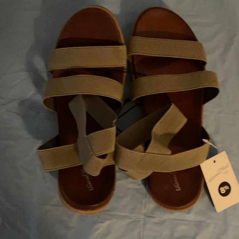 Brand new lady sandal